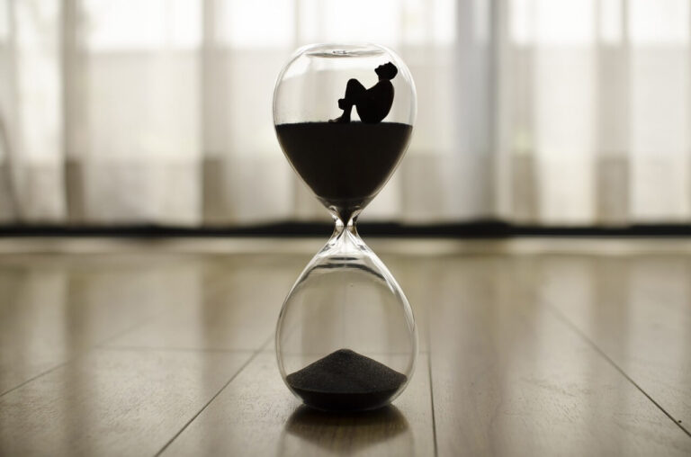 How to practice effective time management in work image