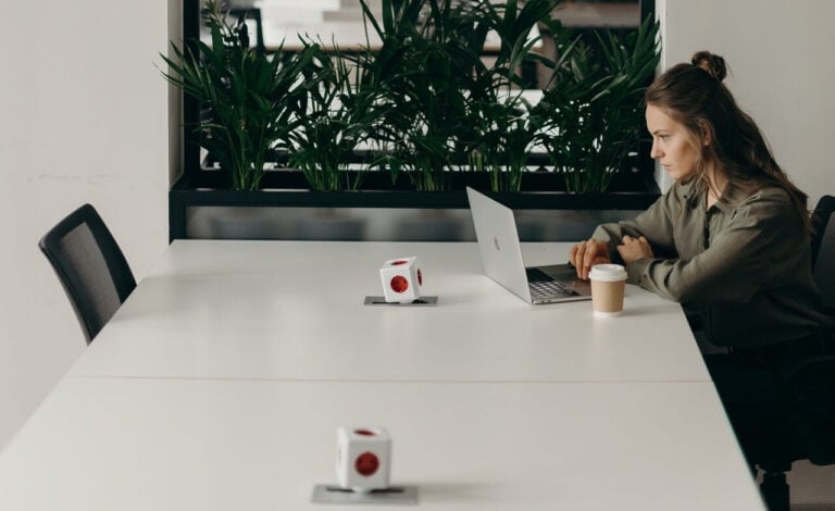 How to: Hold a brainstorming session with Ayoa image